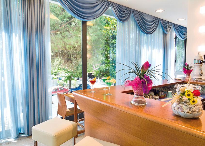 צ'סנטיקו Renzo Hotel מראה חיצוני תמונה