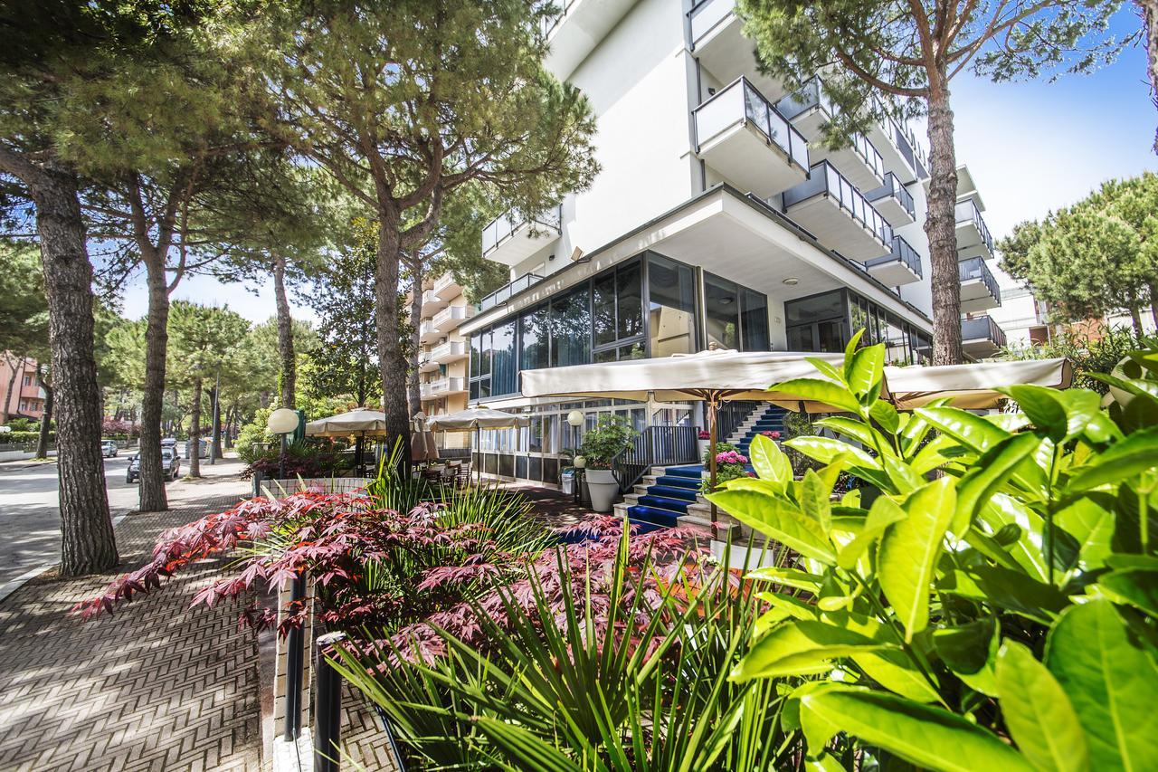 צ'סנטיקו Renzo Hotel מראה חיצוני תמונה